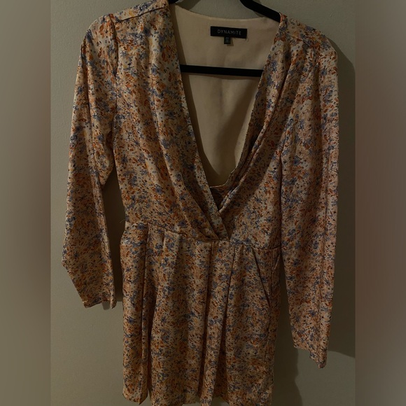 Dynamite size small romper - Picture 1 of 2